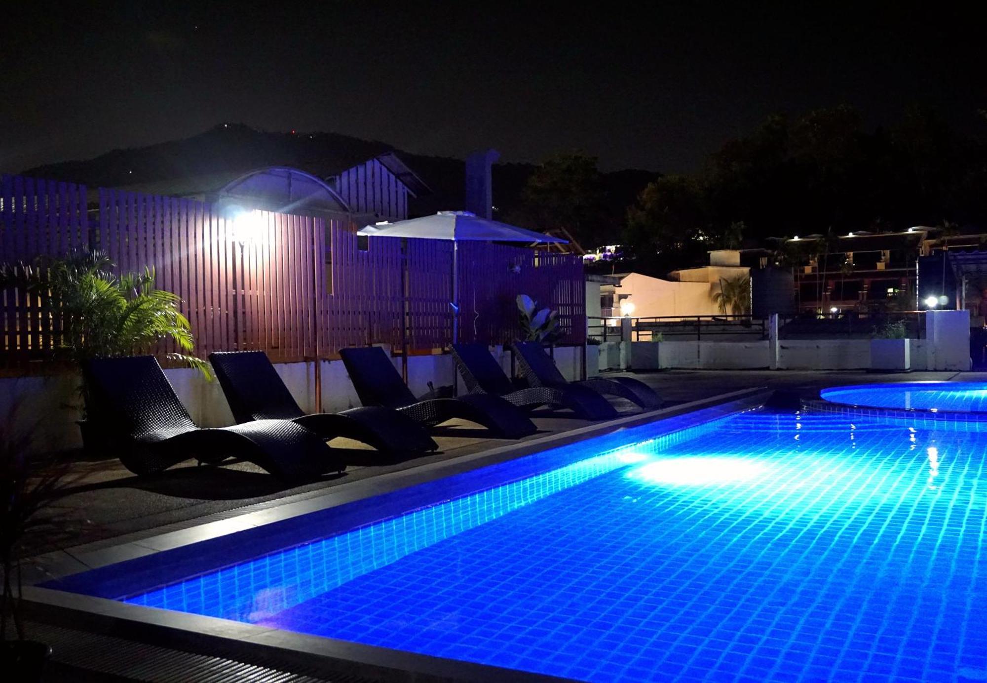 Blue Skyline Hotel Patong Kültér fotó