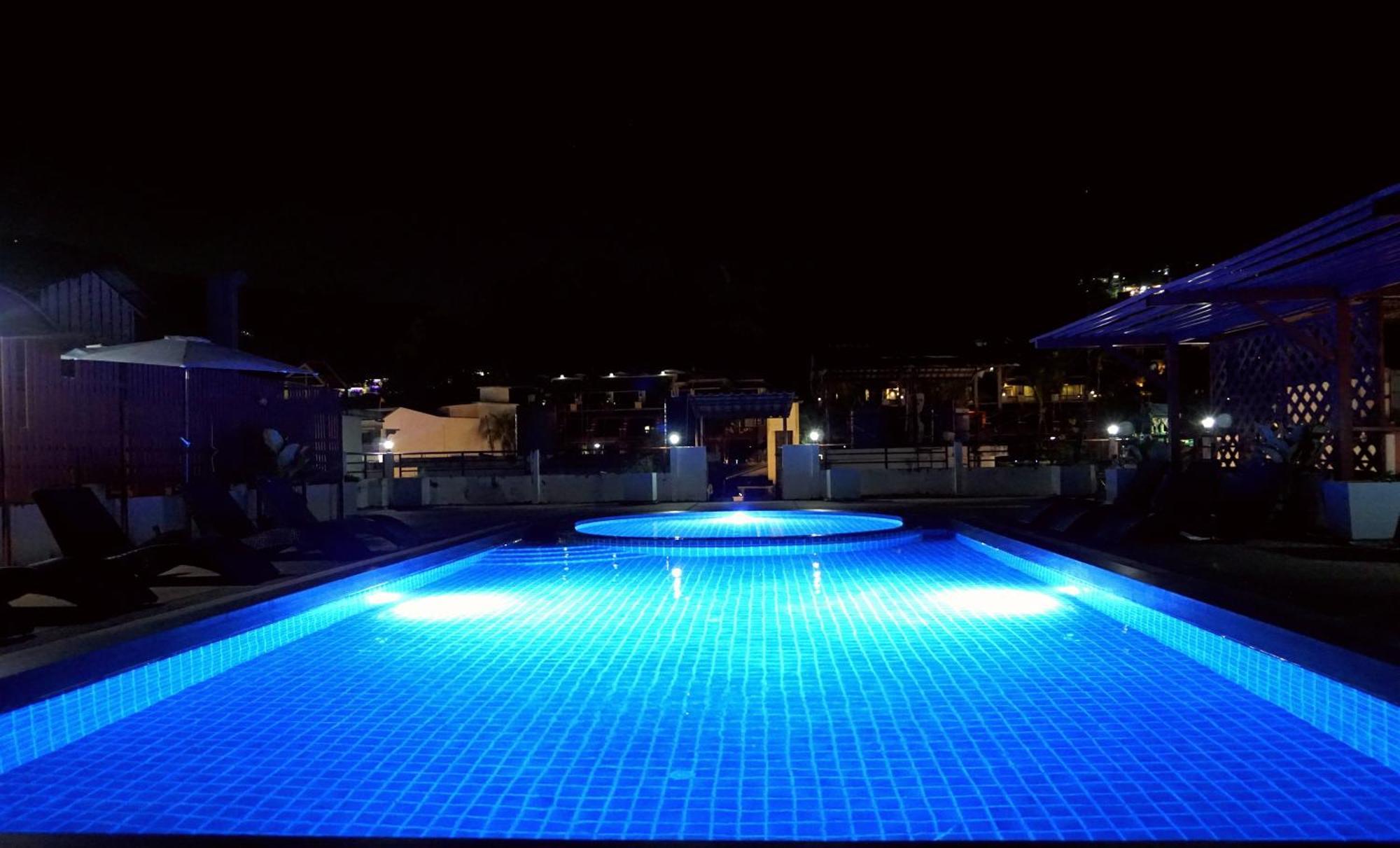 Blue Skyline Hotel Patong Kültér fotó