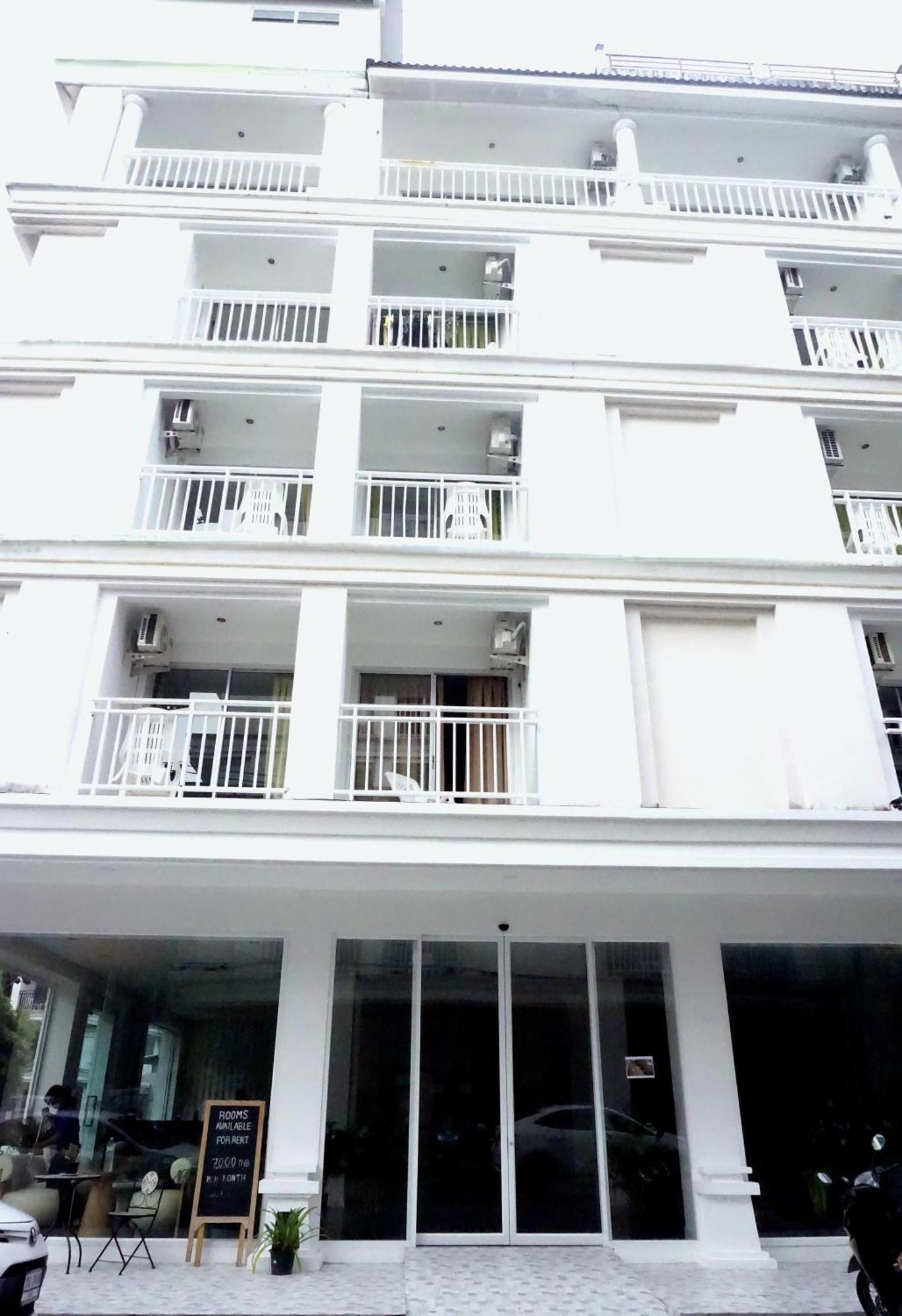 Blue Skyline Hotel Patong Kültér fotó