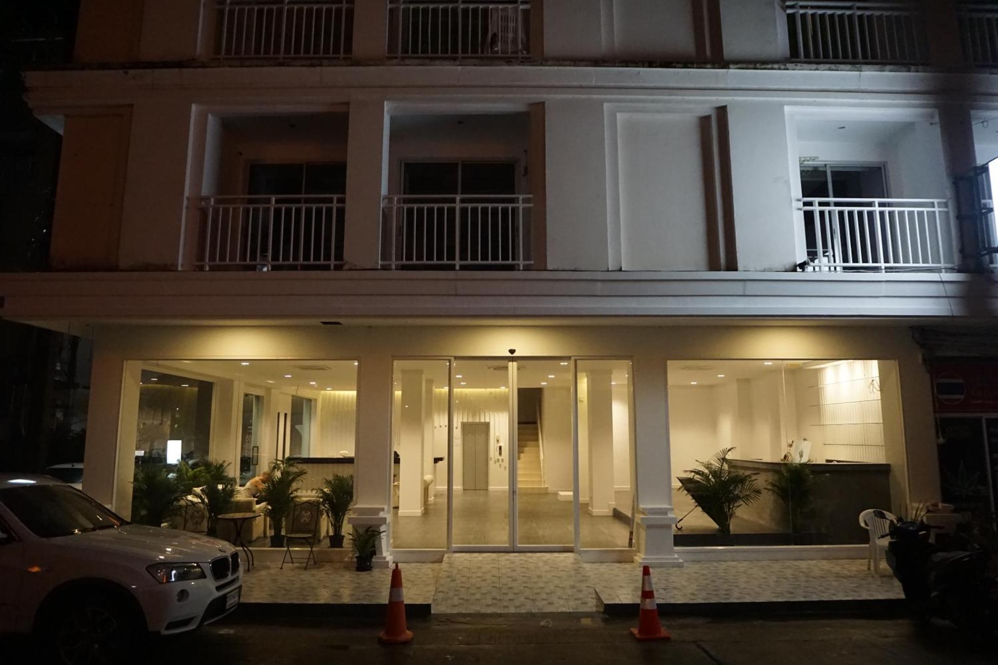 Blue Skyline Hotel Patong Kültér fotó